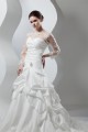 New Style A-Line Long Sleeve Lace Taffeta Sheer Sweet Wedding Dresses 2030801 New Style A-Line Long Sleeve Lace Taffeta Sheer Sweet Wedding Dresses 2030801