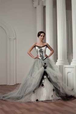 Satin Fine Netting A-Line Strapless Sleeveless Wedding Dresses 2030836