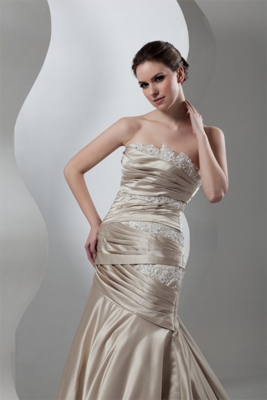 A-Line Satin Sleeveless Strapless Lace Wedding Dresses 2030859