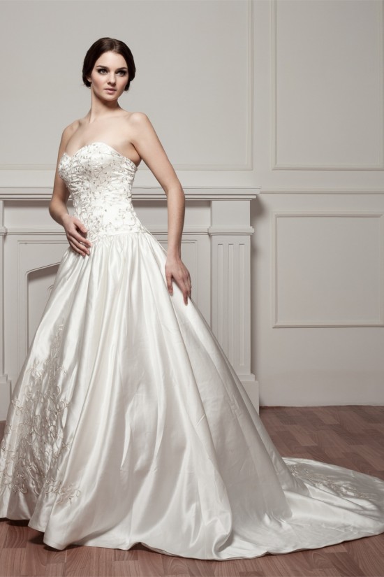 Sleeveless A-Line Sweetheart Satin New Arrival Wedding Dresses 2030914 Sleeveless A-Line Sweetheart Satin New Arrival Wedding Dresses 2030914