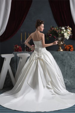 Ball Gown Sweetheart Chapel Train Wedding Dresses 2030916