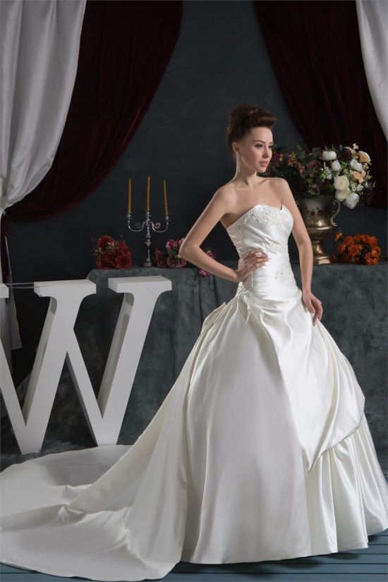 Ball Gown Sweetheart Chapel Train Wedding Dresses 2030916
