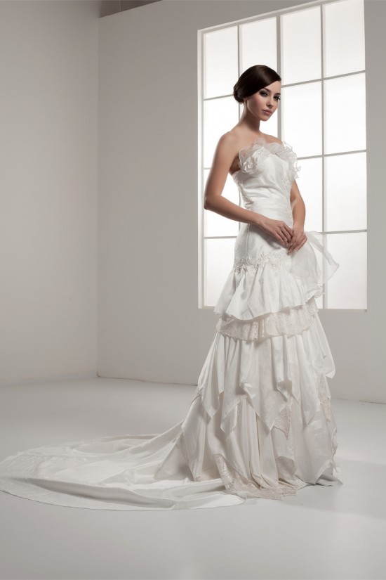 A-Line Strapless Chapel Train Sleeveless Satin Lace Wedding Dresses 2030934 A-Line Strapless Chapel Train Sleeveless Satin Lace Wedding Dresses 2030934
