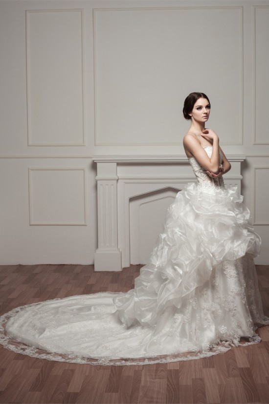 Sleeveless Sweetheart A-Line Satin Lace Beautiful Wedding Dresses 2030972 Sleeveless Sweetheart A-Line Satin Lace Beautiful Wedding Dresses 2030972