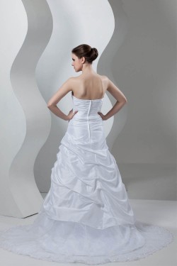 Soft Strapless Sleeveless Court Train Wedding Dresses 2030985