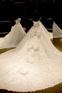 Ball Gown Sweetheart Crystal Lace Wedding Dresses Bridal Gowns 3030140