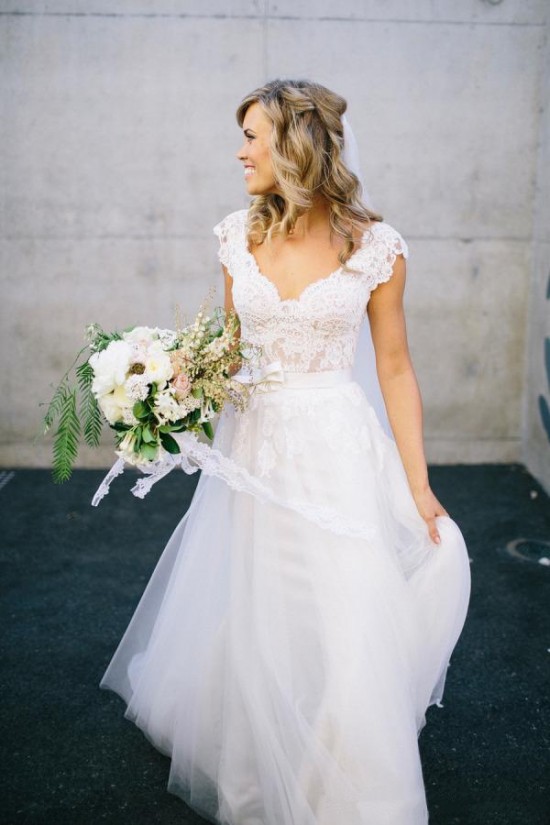 A-Line V-Neck Lace Wedding Dresses Bridal Gowns 3030267 A-Line V-Neck Lace Wedding Dresses Bridal Gowns 3030267