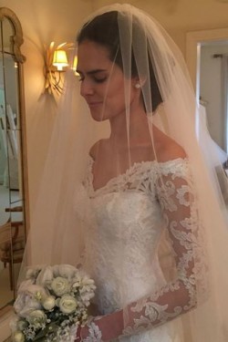 Lace Long Sleeves Off-the-Shoulder V-Neck Mermaid Wedding Dresses Bridal Gowns 3030312